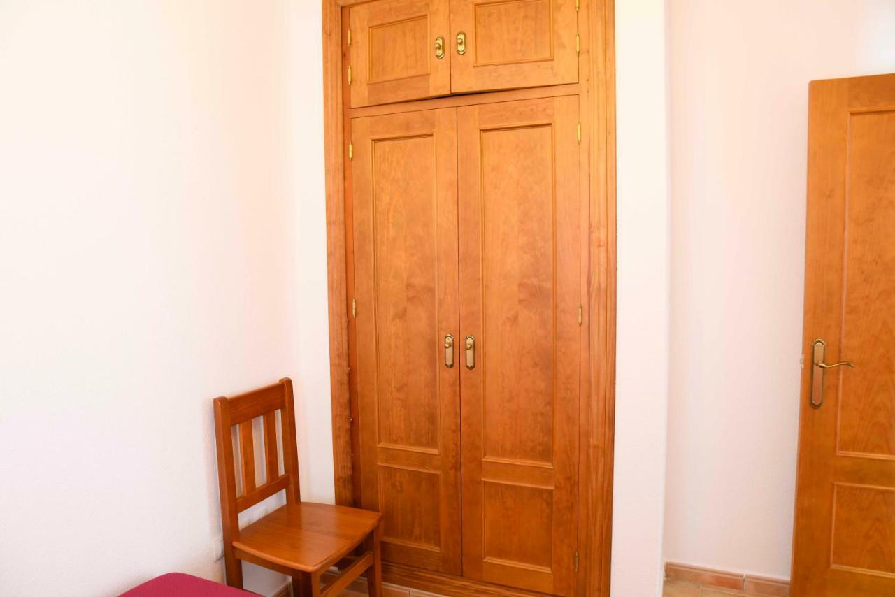 Apartamentos Perez Zara Conil De La Frontera Exterior photo